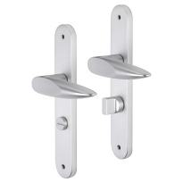 Impresso Sutton deurkruk op schild met schroeven afgerond 225x41x10mm WC63/8 Aluminium