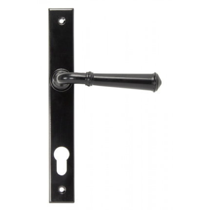 Wardlo deurkruk op schild 242x32mm PC92 smeedijzer zwart