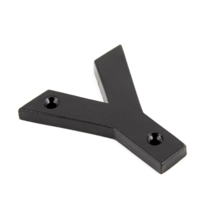 Wardlo letter Y/ 78mm smeedijzer zwart