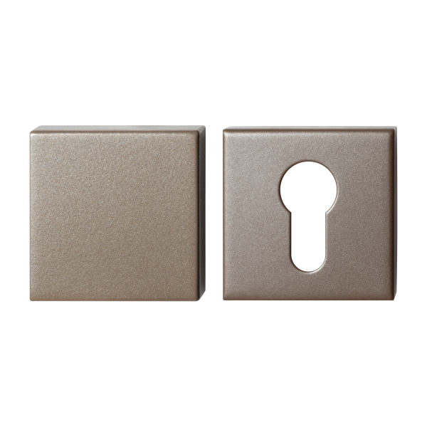 GPF9388.A3 Mocca blend vierkante veiligheidsrozetten buiten blind