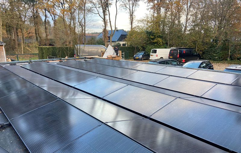 zonnepanelen op het pand